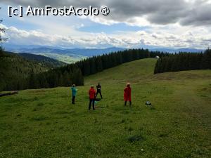 [P03] Pauză de qigong » foto by Marius 72
 - 
<span class="allrVoted glyphicon glyphicon-heart hidden" id="av1494950"></span>
<a class="m-l-10 hidden" id="sv1494950" onclick="voting_Foto_DelVot(,1494950,4091)" role="button">șterge vot <span class="glyphicon glyphicon-remove"></span></a>
<a id="v91494950" class=" c-red"  onclick="voting_Foto_SetVot(1494950)" role="button"><span class="glyphicon glyphicon-heart-empty"></span> <b>LIKE</b> = Votează poza</a> <img class="hidden"  id="f1494950W9" src="/imagini/loader.gif" border="0" /><span class="AjErrMes hidden" id="e1494950ErM"></span>