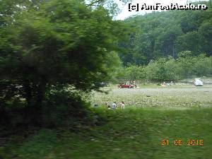 [P15] Pe Valea Doftanei - Pe pajişte, lângă apă, un bun loc de grătar.  » foto by iulianic
 - 
<span class="allrVoted glyphicon glyphicon-heart hidden" id="av641254"></span>
<a class="m-l-10 hidden" id="sv641254" onclick="voting_Foto_DelVot(,641254,4099)" role="button">șterge vot <span class="glyphicon glyphicon-remove"></span></a>
<a id="v9641254" class=" c-red"  onclick="voting_Foto_SetVot(641254)" role="button"><span class="glyphicon glyphicon-heart-empty"></span> <b>LIKE</b> = Votează poza</a> <img class="hidden"  id="f641254W9" src="/imagini/loader.gif" border="0" /><span class="AjErrMes hidden" id="e641254ErM"></span>