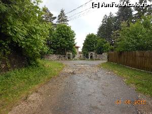 [P28] Doftana - Uliţa care sfârşeşte în poarta închisorii.  » foto by iulianic
 - 
<span class="allrVoted glyphicon glyphicon-heart hidden" id="av641274"></span>
<a class="m-l-10 hidden" id="sv641274" onclick="voting_Foto_DelVot(,641274,4099)" role="button">șterge vot <span class="glyphicon glyphicon-remove"></span></a>
<a id="v9641274" class=" c-red"  onclick="voting_Foto_SetVot(641274)" role="button"><span class="glyphicon glyphicon-heart-empty"></span> <b>LIKE</b> = Votează poza</a> <img class="hidden"  id="f641274W9" src="/imagini/loader.gif" border="0" /><span class="AjErrMes hidden" id="e641274ErM"></span>