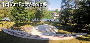 [P19] Micul amfiteatru din parc. » foto by Aurici
 - 
<span class="allrVoted glyphicon glyphicon-heart hidden" id="av1170788"></span>
<a class="m-l-10 hidden" id="sv1170788" onclick="voting_Foto_DelVot(,1170788,4099)" role="button">șterge vot <span class="glyphicon glyphicon-remove"></span></a>
<a id="v91170788" class=" c-red"  onclick="voting_Foto_SetVot(1170788)" role="button"><span class="glyphicon glyphicon-heart-empty"></span> <b>LIKE</b> = Votează poza</a> <img class="hidden"  id="f1170788W9" src="/imagini/loader.gif" border="0" /><span class="AjErrMes hidden" id="e1170788ErM"></span>