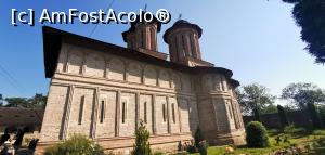 [P03] Biserica din <strong>Complexul architectural medieval de la Brebu.</strong> » foto by Aurici
 - 
<span class="allrVoted glyphicon glyphicon-heart hidden" id="av1170772"></span>
<a class="m-l-10 hidden" id="sv1170772" onclick="voting_Foto_DelVot(,1170772,4099)" role="button">șterge vot <span class="glyphicon glyphicon-remove"></span></a>
<a id="v91170772" class=" c-red"  onclick="voting_Foto_SetVot(1170772)" role="button"><span class="glyphicon glyphicon-heart-empty"></span> <b>LIKE</b> = Votează poza</a> <img class="hidden"  id="f1170772W9" src="/imagini/loader.gif" border="0" /><span class="AjErrMes hidden" id="e1170772ErM"></span>