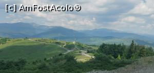 [P34] Pasul Secăria și releul în depărtare. Acolo sunt și mașinile noastre. Pare foarte departe dar nu este. » foto by Aurici
 - 
<span class="allrVoted glyphicon glyphicon-heart hidden" id="av1170803"></span>
<a class="m-l-10 hidden" id="sv1170803" onclick="voting_Foto_DelVot(,1170803,4099)" role="button">șterge vot <span class="glyphicon glyphicon-remove"></span></a>
<a id="v91170803" class=" c-red"  onclick="voting_Foto_SetVot(1170803)" role="button"><span class="glyphicon glyphicon-heart-empty"></span> <b>LIKE</b> = Votează poza</a> <img class="hidden"  id="f1170803W9" src="/imagini/loader.gif" border="0" /><span class="AjErrMes hidden" id="e1170803ErM"></span>