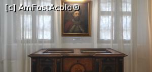 [P09] Expoziția permanentă, portrete donate de artiști consacrați. » foto by Aurici
 - 
<span class="allrVoted glyphicon glyphicon-heart hidden" id="av1170778"></span>
<a class="m-l-10 hidden" id="sv1170778" onclick="voting_Foto_DelVot(,1170778,4099)" role="button">șterge vot <span class="glyphicon glyphicon-remove"></span></a>
<a id="v91170778" class=" c-red"  onclick="voting_Foto_SetVot(1170778)" role="button"><span class="glyphicon glyphicon-heart-empty"></span> <b>LIKE</b> = Votează poza</a> <img class="hidden"  id="f1170778W9" src="/imagini/loader.gif" border="0" /><span class="AjErrMes hidden" id="e1170778ErM"></span>