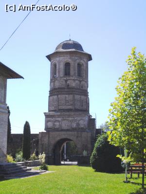 [P25] Curtea și turnul-clopotniță » foto by Carmen Ion
 - 
<span class="allrVoted glyphicon glyphicon-heart hidden" id="av1173996"></span>
<a class="m-l-10 hidden" id="sv1173996" onclick="voting_Foto_DelVot(,1173996,4099)" role="button">șterge vot <span class="glyphicon glyphicon-remove"></span></a>
<a id="v91173996" class=" c-red"  onclick="voting_Foto_SetVot(1173996)" role="button"><span class="glyphicon glyphicon-heart-empty"></span> <b>LIKE</b> = Votează poza</a> <img class="hidden"  id="f1173996W9" src="/imagini/loader.gif" border="0" /><span class="AjErrMes hidden" id="e1173996ErM"></span>