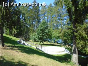 [P35] Complexul arhitectural de la Brebu - parcul, micul amfiteatru și lacul » foto by Carmen Ion
 - 
<span class="allrVoted glyphicon glyphicon-heart hidden" id="av1174006"></span>
<a class="m-l-10 hidden" id="sv1174006" onclick="voting_Foto_DelVot(,1174006,4099)" role="button">șterge vot <span class="glyphicon glyphicon-remove"></span></a>
<a id="v91174006" class=" c-red"  onclick="voting_Foto_SetVot(1174006)" role="button"><span class="glyphicon glyphicon-heart-empty"></span> <b>LIKE</b> = Votează poza</a> <img class="hidden"  id="f1174006W9" src="/imagini/loader.gif" border="0" /><span class="AjErrMes hidden" id="e1174006ErM"></span>