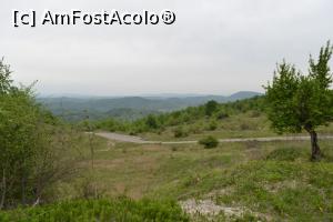 [P14] de aici incepe sa coboare drumul cam cat a urcat de la Telega, adica vreo 250m » foto by MAnd
 - 
<span class="allrVoted glyphicon glyphicon-heart hidden" id="av748585"></span>
<a class="m-l-10 hidden" id="sv748585" onclick="voting_Foto_DelVot(,748585,4099)" role="button">șterge vot <span class="glyphicon glyphicon-remove"></span></a>
<a id="v9748585" class=" c-red"  onclick="voting_Foto_SetVot(748585)" role="button"><span class="glyphicon glyphicon-heart-empty"></span> <b>LIKE</b> = Votează poza</a> <img class="hidden"  id="f748585W9" src="/imagini/loader.gif" border="0" /><span class="AjErrMes hidden" id="e748585ErM"></span>