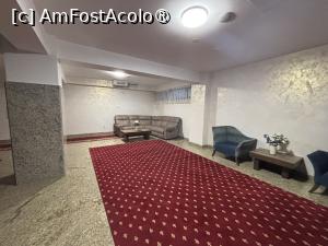 [P16] Etajul 2 zona liftului » foto by AZE
 - 
<span class="allrVoted glyphicon glyphicon-heart hidden" id="av1478271"></span>
<a class="m-l-10 hidden" id="sv1478271" onclick="voting_Foto_DelVot(,1478271,4108)" role="button">șterge vot <span class="glyphicon glyphicon-remove"></span></a>
<a id="v91478271" class=" c-red"  onclick="voting_Foto_SetVot(1478271)" role="button"><span class="glyphicon glyphicon-heart-empty"></span> <b>LIKE</b> = Votează poza</a> <img class="hidden"  id="f1478271W9" src="/imagini/loader.gif" border="0" /><span class="AjErrMes hidden" id="e1478271ErM"></span>