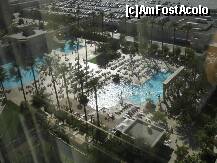 [P13] Piscina hotelului vazuta din camera mea. » foto by ramonav23
 - 
<span class="allrVoted glyphicon glyphicon-heart hidden" id="av178004"></span>
<a class="m-l-10 hidden" id="sv178004" onclick="voting_Foto_DelVot(,178004,4115)" role="button">șterge vot <span class="glyphicon glyphicon-remove"></span></a>
<a id="v9178004" class=" c-red"  onclick="voting_Foto_SetVot(178004)" role="button"><span class="glyphicon glyphicon-heart-empty"></span> <b>LIKE</b> = Votează poza</a> <img class="hidden"  id="f178004W9" src="/imagini/loader.gif" border="0" /><span class="AjErrMes hidden" id="e178004ErM"></span>