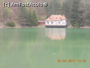 [P01] lacul Iezer şi casa de vacanţă » foto by zlatna
 - 
<span class="allrVoted glyphicon glyphicon-heart hidden" id="av855799"></span>
<a class="m-l-10 hidden" id="sv855799" onclick="voting_Foto_DelVot(,855799,4139)" role="button">șterge vot <span class="glyphicon glyphicon-remove"></span></a>
<a id="v9855799" class=" c-red"  onclick="voting_Foto_SetVot(855799)" role="button"><span class="glyphicon glyphicon-heart-empty"></span> <b>LIKE</b> = Votează poza</a> <img class="hidden"  id="f855799W9" src="/imagini/loader.gif" border="0" /><span class="AjErrMes hidden" id="e855799ErM"></span>