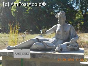 [P35] statuie de langă turnul de apă » foto by zlatna
 - 
<span class="allrVoted glyphicon glyphicon-heart hidden" id="av1200450"></span>
<a class="m-l-10 hidden" id="sv1200450" onclick="voting_Foto_DelVot(,1200450,4148)" role="button">șterge vot <span class="glyphicon glyphicon-remove"></span></a>
<a id="v91200450" class=" c-red"  onclick="voting_Foto_SetVot(1200450)" role="button"><span class="glyphicon glyphicon-heart-empty"></span> <b>LIKE</b> = Votează poza</a> <img class="hidden"  id="f1200450W9" src="/imagini/loader.gif" border="0" /><span class="AjErrMes hidden" id="e1200450ErM"></span>
