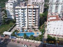 [P03] Boc rezidential vis-a-vis de hotel. » foto by Gealy
 - 
<span class="allrVoted glyphicon glyphicon-heart hidden" id="av93575"></span>
<a class="m-l-10 hidden" id="sv93575" onclick="voting_Foto_DelVot(,93575,4159)" role="button">șterge vot <span class="glyphicon glyphicon-remove"></span></a>
<a id="v993575" class=" c-red"  onclick="voting_Foto_SetVot(93575)" role="button"><span class="glyphicon glyphicon-heart-empty"></span> <b>LIKE</b> = Votează poza</a> <img class="hidden"  id="f93575W9" src="/imagini/loader.gif" border="0" /><span class="AjErrMes hidden" id="e93575ErM"></span>