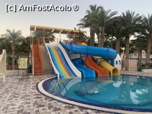 [P49] Aqua parc » foto by AZE
 - 
<span class="allrVoted glyphicon glyphicon-heart hidden" id="av1416630"></span>
<a class="m-l-10 hidden" id="sv1416630" onclick="voting_Foto_DelVot(,1416630,4162)" role="button">șterge vot <span class="glyphicon glyphicon-remove"></span></a>
<a id="v91416630" class=" c-red"  onclick="voting_Foto_SetVot(1416630)" role="button"><span class="glyphicon glyphicon-heart-empty"></span> <b>LIKE</b> = Votează poza</a> <img class="hidden"  id="f1416630W9" src="/imagini/loader.gif" border="0" /><span class="AjErrMes hidden" id="e1416630ErM"></span>