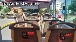 [P06] În hop-on la plecare: autobuzul este aproape gol » foto by Carmen Ion
 - 
<span class="allrVoted glyphicon glyphicon-heart hidden" id="av1380054"></span>
<a class="m-l-10 hidden" id="sv1380054" onclick="voting_Foto_DelVot(,1380054,4165)" role="button">șterge vot <span class="glyphicon glyphicon-remove"></span></a>
<a id="v91380054" class=" c-red"  onclick="voting_Foto_SetVot(1380054)" role="button"><span class="glyphicon glyphicon-heart-empty"></span> <b>LIKE</b> = Votează poza</a> <img class="hidden"  id="f1380054W9" src="/imagini/loader.gif" border="0" /><span class="AjErrMes hidden" id="e1380054ErM"></span>