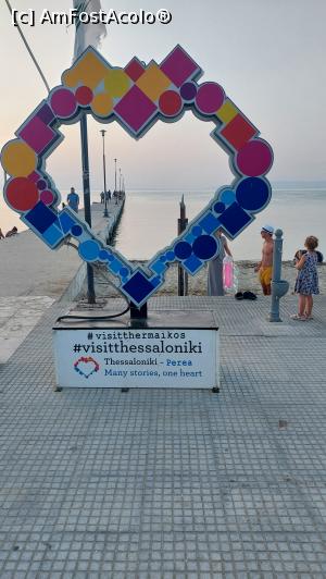 [P12] Scuarul central din Peraia » foto by Carmen Ion
 - 
<span class="allrVoted glyphicon glyphicon-heart hidden" id="av1381355"></span>
<a class="m-l-10 hidden" id="sv1381355" onclick="voting_Foto_DelVot(,1381355,4165)" role="button">șterge vot <span class="glyphicon glyphicon-remove"></span></a>
<a id="v91381355" class=" c-red"  onclick="voting_Foto_SetVot(1381355)" role="button"><span class="glyphicon glyphicon-heart-empty"></span> <b>LIKE</b> = Votează poza</a> <img class="hidden"  id="f1381355W9" src="/imagini/loader.gif" border="0" /><span class="AjErrMes hidden" id="e1381355ErM"></span>