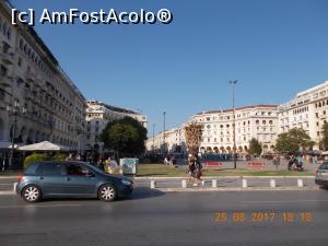[P12] Piața Aristotel.  » foto by elviramvio
 - 
<span class="allrVoted glyphicon glyphicon-heart hidden" id="av906948"></span>
<a class="m-l-10 hidden" id="sv906948" onclick="voting_Foto_DelVot(,906948,4165)" role="button">șterge vot <span class="glyphicon glyphicon-remove"></span></a>
<a id="v9906948" class=" c-red"  onclick="voting_Foto_SetVot(906948)" role="button"><span class="glyphicon glyphicon-heart-empty"></span> <b>LIKE</b> = Votează poza</a> <img class="hidden"  id="f906948W9" src="/imagini/loader.gif" border="0" /><span class="AjErrMes hidden" id="e906948ErM"></span>