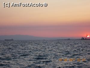 [P01] Golful Thermaikos, apele care au adus înflorirea cetății Thessaloniki.  » foto by elviramvio
 - 
<span class="allrVoted glyphicon glyphicon-heart hidden" id="av907586"></span>
<a class="m-l-10 hidden" id="sv907586" onclick="voting_Foto_DelVot(,907586,4165)" role="button">șterge vot <span class="glyphicon glyphicon-remove"></span></a>
<a id="v9907586" class=" c-red"  onclick="voting_Foto_SetVot(907586)" role="button"><span class="glyphicon glyphicon-heart-empty"></span> <b>LIKE</b> = Votează poza</a> <img class="hidden"  id="f907586W9" src="/imagini/loader.gif" border="0" /><span class="AjErrMes hidden" id="e907586ErM"></span>