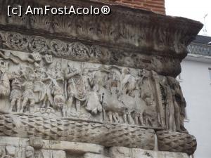 [P20] Basoreliefuri de pe Arcul lui Galerius » foto by irinad
 - 
<span class="allrVoted glyphicon glyphicon-heart hidden" id="av820132"></span>
<a class="m-l-10 hidden" id="sv820132" onclick="voting_Foto_DelVot(,820132,4165)" role="button">șterge vot <span class="glyphicon glyphicon-remove"></span></a>
<a id="v9820132" class=" c-red"  onclick="voting_Foto_SetVot(820132)" role="button"><span class="glyphicon glyphicon-heart-empty"></span> <b>LIKE</b> = Votează poza</a> <img class="hidden"  id="f820132W9" src="/imagini/loader.gif" border="0" /><span class="AjErrMes hidden" id="e820132ErM"></span>