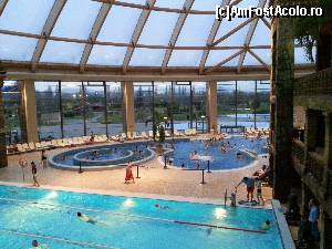 [P13] Piscina olimpică, bazinul cu vârtej și bazinul cu diferite masaje.  » foto by djmario2001
 - 
<span class="allrVoted glyphicon glyphicon-heart hidden" id="av597602"></span>
<a class="m-l-10 hidden" id="sv597602" onclick="voting_Foto_DelVot(,597602,4171)" role="button">șterge vot <span class="glyphicon glyphicon-remove"></span></a>
<a id="v9597602" class=" c-red"  onclick="voting_Foto_SetVot(597602)" role="button"><span class="glyphicon glyphicon-heart-empty"></span> <b>LIKE</b> = Votează poza</a> <img class="hidden"  id="f597602W9" src="/imagini/loader.gif" border="0" /><span class="AjErrMes hidden" id="e597602ErM"></span>
