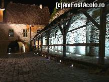 [P23] Curtea barbacanei Porţii din Faţă şi Culuarul Doamnelor Bătrâne » foto by Claudiu U.
 - 
<span class="allrVoted glyphicon glyphicon-heart hidden" id="av389468"></span>
<a class="m-l-10 hidden" id="sv389468" onclick="voting_Foto_DelVot(,389468,4175)" role="button">șterge vot <span class="glyphicon glyphicon-remove"></span></a>
<a id="v9389468" class=" c-red"  onclick="voting_Foto_SetVot(389468)" role="button"><span class="glyphicon glyphicon-heart-empty"></span> <b>LIKE</b> = Votează poza</a> <img class="hidden"  id="f389468W9" src="/imagini/loader.gif" border="0" /><span class="AjErrMes hidden" id="e389468ErM"></span>