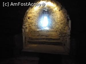 [P51] Biserica din Deal, Sighișoara, subsol » foto by Mioritik
 - 
<span class="allrVoted glyphicon glyphicon-heart hidden" id="av1295688"></span>
<a class="m-l-10 hidden" id="sv1295688" onclick="voting_Foto_DelVot(,1295688,4175)" role="button">șterge vot <span class="glyphicon glyphicon-remove"></span></a>
<a id="v91295688" class=" c-red"  onclick="voting_Foto_SetVot(1295688)" role="button"><span class="glyphicon glyphicon-heart-empty"></span> <b>LIKE</b> = Votează poza</a> <img class="hidden"  id="f1295688W9" src="/imagini/loader.gif" border="0" /><span class="AjErrMes hidden" id="e1295688ErM"></span>