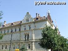 [P25] Sighisoara - cladirea primariei » foto by danoradea
 - 
<span class="allrVoted glyphicon glyphicon-heart hidden" id="av34271"></span>
<a class="m-l-10 hidden" id="sv34271" onclick="voting_Foto_DelVot(,34271,4175)" role="button">șterge vot <span class="glyphicon glyphicon-remove"></span></a>
<a id="v934271" class=" c-red"  onclick="voting_Foto_SetVot(34271)" role="button"><span class="glyphicon glyphicon-heart-empty"></span> <b>LIKE</b> = Votează poza</a> <img class="hidden"  id="f34271W9" src="/imagini/loader.gif" border="0" /><span class="AjErrMes hidden" id="e34271ErM"></span>