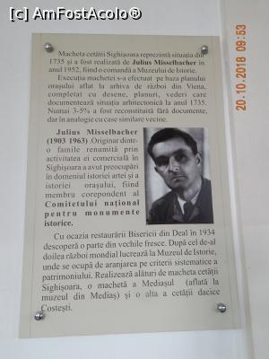 [P23] Muzeul de Istorie - Sighisoara. - Despre Julius Misslbacher cel care a realizat macheta cetatii.  » foto by Diaura*
 - 
<span class="allrVoted glyphicon glyphicon-heart hidden" id="av1065271"></span>
<a class="m-l-10 hidden" id="sv1065271" onclick="voting_Foto_DelVot(,1065271,4175)" role="button">șterge vot <span class="glyphicon glyphicon-remove"></span></a>
<a id="v91065271" class=" c-red"  onclick="voting_Foto_SetVot(1065271)" role="button"><span class="glyphicon glyphicon-heart-empty"></span> <b>LIKE</b> = Votează poza</a> <img class="hidden"  id="f1065271W9" src="/imagini/loader.gif" border="0" /><span class="AjErrMes hidden" id="e1065271ErM"></span>