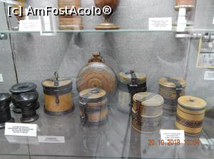 [P28] Exponate in Muzeul de Istorie - Sighisoara.  » foto by Diaura*
 - 
<span class="allrVoted glyphicon glyphicon-heart hidden" id="av1065277"></span>
<a class="m-l-10 hidden" id="sv1065277" onclick="voting_Foto_DelVot(,1065277,4175)" role="button">șterge vot <span class="glyphicon glyphicon-remove"></span></a>
<a id="v91065277" class=" c-red"  onclick="voting_Foto_SetVot(1065277)" role="button"><span class="glyphicon glyphicon-heart-empty"></span> <b>LIKE</b> = Votează poza</a> <img class="hidden"  id="f1065277W9" src="/imagini/loader.gif" border="0" /><span class="AjErrMes hidden" id="e1065277ErM"></span>