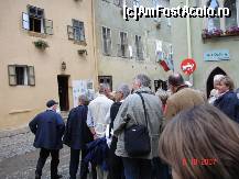 [P62] Grupuri organizate de turiști străini, însoțiți de toboșar » foto by arru
 - 
<span class="allrVoted glyphicon glyphicon-heart hidden" id="av492554"></span>
<a class="m-l-10 hidden" id="sv492554" onclick="voting_Foto_DelVot(,492554,4175)" role="button">șterge vot <span class="glyphicon glyphicon-remove"></span></a>
<a id="v9492554" class=" c-red"  onclick="voting_Foto_SetVot(492554)" role="button"><span class="glyphicon glyphicon-heart-empty"></span> <b>LIKE</b> = Votează poza</a> <img class="hidden"  id="f492554W9" src="/imagini/loader.gif" border="0" /><span class="AjErrMes hidden" id="e492554ErM"></span>