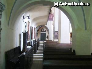 [P09] Biserica Mănăstirii - parte laterală a interiorului » foto by iccata
 - 
<span class="allrVoted glyphicon glyphicon-heart hidden" id="av453722"></span>
<a class="m-l-10 hidden" id="sv453722" onclick="voting_Foto_DelVot(,453722,4175)" role="button">șterge vot <span class="glyphicon glyphicon-remove"></span></a>
<a id="v9453722" class=" c-red"  onclick="voting_Foto_SetVot(453722)" role="button"><span class="glyphicon glyphicon-heart-empty"></span> <b>LIKE</b> = Votează poza</a> <img class="hidden"  id="f453722W9" src="/imagini/loader.gif" border="0" /><span class="AjErrMes hidden" id="e453722ErM"></span>