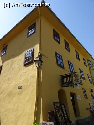 [P16] Casa Vlad Dracul. » foto by tata123 🔱
 - 
<span class="allrVoted glyphicon glyphicon-heart hidden" id="av1203170"></span>
<a class="m-l-10 hidden" id="sv1203170" onclick="voting_Foto_DelVot(,1203170,4175)" role="button">șterge vot <span class="glyphicon glyphicon-remove"></span></a>
<a id="v91203170" class=" c-red"  onclick="voting_Foto_SetVot(1203170)" role="button"><span class="glyphicon glyphicon-heart-empty"></span> <b>LIKE</b> = Votează poza</a> <img class="hidden"  id="f1203170W9" src="/imagini/loader.gif" border="0" /><span class="AjErrMes hidden" id="e1203170ErM"></span>