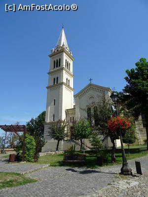 [P06] Biserica romano-catolică „Sf. Iosif”. » foto by tata123 🔱
 - 
<span class="allrVoted glyphicon glyphicon-heart hidden" id="av1203160"></span>
<a class="m-l-10 hidden" id="sv1203160" onclick="voting_Foto_DelVot(,1203160,4175)" role="button">șterge vot <span class="glyphicon glyphicon-remove"></span></a>
<a id="v91203160" class=" c-red"  onclick="voting_Foto_SetVot(1203160)" role="button"><span class="glyphicon glyphicon-heart-empty"></span> <b>LIKE</b> = Votează poza</a> <img class="hidden"  id="f1203160W9" src="/imagini/loader.gif" border="0" /><span class="AjErrMes hidden" id="e1203160ErM"></span>