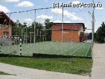 [P02] Terenul de tenis si fotbal, ce se afla langa celalte pensiuni cu nume de floare » foto by dananecula
 - 
<span class="allrVoted glyphicon glyphicon-heart hidden" id="av241147"></span>
<a class="m-l-10 hidden" id="sv241147" onclick="voting_Foto_DelVot(,241147,4184)" role="button">șterge vot <span class="glyphicon glyphicon-remove"></span></a>
<a id="v9241147" class=" c-red"  onclick="voting_Foto_SetVot(241147)" role="button"><span class="glyphicon glyphicon-heart-empty"></span> <b>LIKE</b> = Votează poza</a> <img class="hidden"  id="f241147W9" src="/imagini/loader.gif" border="0" /><span class="AjErrMes hidden" id="e241147ErM"></span>