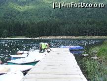 [P02] Lacul Sfanta Ana - pe debarcader asteptand excursia cu barca » foto by danoradea
 - 
<span class="allrVoted glyphicon glyphicon-heart hidden" id="av34286"></span>
<a class="m-l-10 hidden" id="sv34286" onclick="voting_Foto_DelVot(,34286,4197)" role="button">șterge vot <span class="glyphicon glyphicon-remove"></span></a>
<a id="v934286" class=" c-red"  onclick="voting_Foto_SetVot(34286)" role="button"><span class="glyphicon glyphicon-heart-empty"></span> <b>LIKE</b> = Votează poza</a> <img class="hidden"  id="f34286W9" src="/imagini/loader.gif" border="0" /><span class="AjErrMes hidden" id="e34286ErM"></span>
