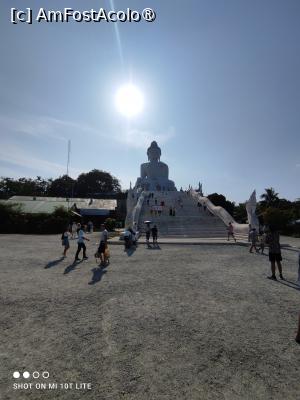[P16] Big Buddha - Phuket » foto by Pușcașu Marin
 - 
<span class="allrVoted glyphicon glyphicon-heart hidden" id="av1390686"></span>
<a class="m-l-10 hidden" id="sv1390686" onclick="voting_Foto_DelVot(,1390686,4203)" role="button">șterge vot <span class="glyphicon glyphicon-remove"></span></a>
<a id="v91390686" class=" c-red"  onclick="voting_Foto_SetVot(1390686)" role="button"><span class="glyphicon glyphicon-heart-empty"></span> <b>LIKE</b> = Votează poza</a> <img class="hidden"  id="f1390686W9" src="/imagini/loader.gif" border="0" /><span class="AjErrMes hidden" id="e1390686ErM"></span>