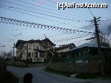 [P103] Pensiunea Casa Domneasca, peste drum de ruinele Bisericii San Nicoara » foto by magdalena
 - 
<span class="allrVoted glyphicon glyphicon-heart hidden" id="av66298"></span>
<a class="m-l-10 hidden" id="sv66298" onclick="voting_Foto_DelVot(,66298,4208)" role="button">șterge vot <span class="glyphicon glyphicon-remove"></span></a>
<a id="v966298" class=" c-red"  onclick="voting_Foto_SetVot(66298)" role="button"><span class="glyphicon glyphicon-heart-empty"></span> <b>LIKE</b> = Votează poza</a> <img class="hidden"  id="f66298W9" src="/imagini/loader.gif" border="0" /><span class="AjErrMes hidden" id="e66298ErM"></span>