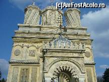 [P75] Manastirea Curtea de Arges » foto by magdalena
 - 
<span class="allrVoted glyphicon glyphicon-heart hidden" id="av66264"></span>
<a class="m-l-10 hidden" id="sv66264" onclick="voting_Foto_DelVot(,66264,4208)" role="button">șterge vot <span class="glyphicon glyphicon-remove"></span></a>
<a id="v966264" class=" c-red"  onclick="voting_Foto_SetVot(66264)" role="button"><span class="glyphicon glyphicon-heart-empty"></span> <b>LIKE</b> = Votează poza</a> <img class="hidden"  id="f66264W9" src="/imagini/loader.gif" border="0" /><span class="AjErrMes hidden" id="e66264ErM"></span>