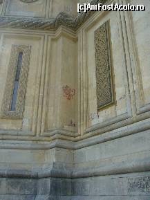 [P81] Manastirea Curtea de Arges - cu stampila rosie este marcat locul unde a fost Ana lui Manole sacrificata » foto by magdalena
 - 
<span class="allrVoted glyphicon glyphicon-heart hidden" id="av66273"></span>
<a class="m-l-10 hidden" id="sv66273" onclick="voting_Foto_DelVot(,66273,4208)" role="button">șterge vot <span class="glyphicon glyphicon-remove"></span></a>
<a id="v966273" class=" c-red"  onclick="voting_Foto_SetVot(66273)" role="button"><span class="glyphicon glyphicon-heart-empty"></span> <b>LIKE</b> = Votează poza</a> <img class="hidden"  id="f66273W9" src="/imagini/loader.gif" border="0" /><span class="AjErrMes hidden" id="e66273ErM"></span>