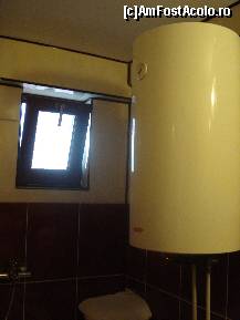 [P25] Marele boiler ce a incalzit zi si noapte apa la vila Casa Ancora din Costinesti » foto by ileanaxperta*
 - 
<span class="allrVoted glyphicon glyphicon-heart hidden" id="av144068"></span>
<a class="m-l-10 hidden" id="sv144068" onclick="voting_Foto_DelVot(,144068,4210)" role="button">șterge vot <span class="glyphicon glyphicon-remove"></span></a>
<a id="v9144068" class=" c-red"  onclick="voting_Foto_SetVot(144068)" role="button"><span class="glyphicon glyphicon-heart-empty"></span> <b>LIKE</b> = Votează poza</a> <img class="hidden"  id="f144068W9" src="/imagini/loader.gif" border="0" /><span class="AjErrMes hidden" id="e144068ErM"></span>