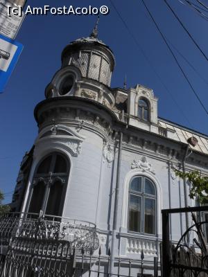 [P10] Pitești - Casa Ion N. Băiulescu, clădire din 1902. » foto by iulianic
 - 
<span class="allrVoted glyphicon glyphicon-heart hidden" id="av1380602"></span>
<a class="m-l-10 hidden" id="sv1380602" onclick="voting_Foto_DelVot(,1380602,4219)" role="button">șterge vot <span class="glyphicon glyphicon-remove"></span></a>
<a id="v91380602" class=" c-red"  onclick="voting_Foto_SetVot(1380602)" role="button"><span class="glyphicon glyphicon-heart-empty"></span> <b>LIKE</b> = Votează poza</a> <img class="hidden"  id="f1380602W9" src="/imagini/loader.gif" border="0" /><span class="AjErrMes hidden" id="e1380602ErM"></span>