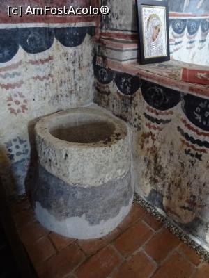 [P19] Cristelnița de piatră. » foto by tata123 🔱
 - 
<span class="allrVoted glyphicon glyphicon-heart hidden" id="av1192943"></span>
<a class="m-l-10 hidden" id="sv1192943" onclick="voting_Foto_DelVot(,1192943,4219)" role="button">șterge vot <span class="glyphicon glyphicon-remove"></span></a>
<a id="v91192943" class=" c-red"  onclick="voting_Foto_SetVot(1192943)" role="button"><span class="glyphicon glyphicon-heart-empty"></span> <b>LIKE</b> = Votează poza</a> <img class="hidden"  id="f1192943W9" src="/imagini/loader.gif" border="0" /><span class="AjErrMes hidden" id="e1192943ErM"></span>