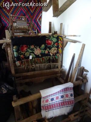 [P28] A patra sală - război de țesut. » foto by tata123 🔱
 - 
<span class="allrVoted glyphicon glyphicon-heart hidden" id="av1192952"></span>
<a class="m-l-10 hidden" id="sv1192952" onclick="voting_Foto_DelVot(,1192952,4219)" role="button">șterge vot <span class="glyphicon glyphicon-remove"></span></a>
<a id="v91192952" class=" c-red"  onclick="voting_Foto_SetVot(1192952)" role="button"><span class="glyphicon glyphicon-heart-empty"></span> <b>LIKE</b> = Votează poza</a> <img class="hidden"  id="f1192952W9" src="/imagini/loader.gif" border="0" /><span class="AjErrMes hidden" id="e1192952ErM"></span>