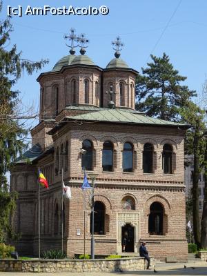 [P15] Biserica Domnească „Sf. Gheorghe” din Pitești. » foto by tata123 🔱
 - 
<span class="allrVoted glyphicon glyphicon-heart hidden" id="av1314871"></span>
<a class="m-l-10 hidden" id="sv1314871" onclick="voting_Foto_DelVot(,1314871,4219)" role="button">șterge vot <span class="glyphicon glyphicon-remove"></span></a>
<a id="v91314871" class=" c-red"  onclick="voting_Foto_SetVot(1314871)" role="button"><span class="glyphicon glyphicon-heart-empty"></span> <b>LIKE</b> = Votează poza</a> <img class="hidden"  id="f1314871W9" src="/imagini/loader.gif" border="0" /><span class="AjErrMes hidden" id="e1314871ErM"></span>