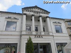 [P19] Casa Forstiropol - Pitești.  » foto by tata123 🔱
 - 
<span class="allrVoted glyphicon glyphicon-heart hidden" id="av614829"></span>
<a class="m-l-10 hidden" id="sv614829" onclick="voting_Foto_DelVot(,614829,4219)" role="button">șterge vot <span class="glyphicon glyphicon-remove"></span></a>
<a id="v9614829" class=" c-red"  onclick="voting_Foto_SetVot(614829)" role="button"><span class="glyphicon glyphicon-heart-empty"></span> <b>LIKE</b> = Votează poza</a> <img class="hidden"  id="f614829W9" src="/imagini/loader.gif" border="0" /><span class="AjErrMes hidden" id="e614829ErM"></span>