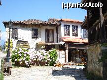 [P39] Hortensiile sunt peste tot in Pieria parca e tara lor acolo » foto by ionescunic
 - 
<span class="allrVoted glyphicon glyphicon-heart hidden" id="av237822"></span>
<a class="m-l-10 hidden" id="sv237822" onclick="voting_Foto_DelVot(,237822,4228)" role="button">șterge vot <span class="glyphicon glyphicon-remove"></span></a>
<a id="v9237822" class=" c-red"  onclick="voting_Foto_SetVot(237822)" role="button"><span class="glyphicon glyphicon-heart-empty"></span> <b>LIKE</b> = Votează poza</a> <img class="hidden"  id="f237822W9" src="/imagini/loader.gif" border="0" /><span class="AjErrMes hidden" id="e237822ErM"></span>