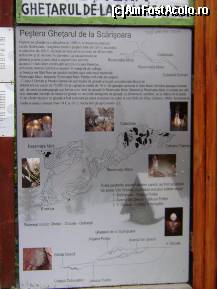 [P01] Pestera Scarisoara - panou explicativ la intrarea in pestera » foto by biancuta
 - 
<span class="allrVoted glyphicon glyphicon-heart hidden" id="av134545"></span>
<a class="m-l-10 hidden" id="sv134545" onclick="voting_Foto_DelVot(,134545,4234)" role="button">șterge vot <span class="glyphicon glyphicon-remove"></span></a>
<a id="v9134545" class=" c-red"  onclick="voting_Foto_SetVot(134545)" role="button"><span class="glyphicon glyphicon-heart-empty"></span> <b>LIKE</b> = Votează poza</a> <img class="hidden"  id="f134545W9" src="/imagini/loader.gif" border="0" /><span class="AjErrMes hidden" id="e134545ErM"></span>