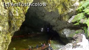 [P18] Peștera Ghețarul de la Scărișoara » foto by ungureanica
 - 
<span class="allrVoted glyphicon glyphicon-heart hidden" id="av1124422"></span>
<a class="m-l-10 hidden" id="sv1124422" onclick="voting_Foto_DelVot(,1124422,4234)" role="button">șterge vot <span class="glyphicon glyphicon-remove"></span></a>
<a id="v91124422" class=" c-red"  onclick="voting_Foto_SetVot(1124422)" role="button"><span class="glyphicon glyphicon-heart-empty"></span> <b>LIKE</b> = Votează poza</a> <img class="hidden"  id="f1124422W9" src="/imagini/loader.gif" border="0" /><span class="AjErrMes hidden" id="e1124422ErM"></span>
