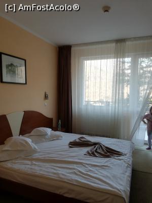 [P23] Prima cameră a apartamentului » foto by cris1982
 - 
<span class="allrVoted glyphicon glyphicon-heart hidden" id="av1278446"></span>
<a class="m-l-10 hidden" id="sv1278446" onclick="voting_Foto_DelVot(,1278446,4242)" role="button">șterge vot <span class="glyphicon glyphicon-remove"></span></a>
<a id="v91278446" class=" c-red"  onclick="voting_Foto_SetVot(1278446)" role="button"><span class="glyphicon glyphicon-heart-empty"></span> <b>LIKE</b> = Votează poza</a> <img class="hidden"  id="f1278446W9" src="/imagini/loader.gif" border="0" /><span class="AjErrMes hidden" id="e1278446ErM"></span>