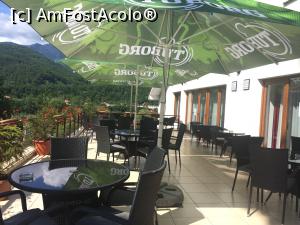 [P10] Hotel Orizont Cozia. Terasa restaurantului.  » foto by Floria
 - 
<span class="allrVoted glyphicon glyphicon-heart hidden" id="av1034935"></span>
<a class="m-l-10 hidden" id="sv1034935" onclick="voting_Foto_DelVot(,1034935,4242)" role="button">șterge vot <span class="glyphicon glyphicon-remove"></span></a>
<a id="v91034935" class=" c-red"  onclick="voting_Foto_SetVot(1034935)" role="button"><span class="glyphicon glyphicon-heart-empty"></span> <b>LIKE</b> = Votează poza</a> <img class="hidden"  id="f1034935W9" src="/imagini/loader.gif" border="0" /><span class="AjErrMes hidden" id="e1034935ErM"></span>