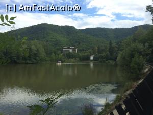 [P22] Hotel Orizont Cozia. Oltul la Caciulata...  » foto by Floria
 - 
<span class="allrVoted glyphicon glyphicon-heart hidden" id="av1034947"></span>
<a class="m-l-10 hidden" id="sv1034947" onclick="voting_Foto_DelVot(,1034947,4242)" role="button">șterge vot <span class="glyphicon glyphicon-remove"></span></a>
<a id="v91034947" class=" c-red"  onclick="voting_Foto_SetVot(1034947)" role="button"><span class="glyphicon glyphicon-heart-empty"></span> <b>LIKE</b> = Votează poza</a> <img class="hidden"  id="f1034947W9" src="/imagini/loader.gif" border="0" /><span class="AjErrMes hidden" id="e1034947ErM"></span>