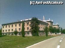 [P05] vorba lui marin preda( a propos de lupi la sinaia) 'ee?...ee' ati mai vazut o cladire idustriala ca asta ? este cladirea administrativa a combinatului chimic Victoria!!! cinste lor cinste... e facuta inainte de comunisti » foto by negoita*
 - 
<span class="allrVoted glyphicon glyphicon-heart hidden" id="av252196"></span>
<a class="m-l-10 hidden" id="sv252196" onclick="voting_Foto_DelVot(,252196,4257)" role="button">șterge vot <span class="glyphicon glyphicon-remove"></span></a>
<a id="v9252196" class=" c-red"  onclick="voting_Foto_SetVot(252196)" role="button"><span class="glyphicon glyphicon-heart-empty"></span> <b>LIKE</b> = Votează poza</a> <img class="hidden"  id="f252196W9" src="/imagini/loader.gif" border="0" /><span class="AjErrMes hidden" id="e252196ErM"></span>